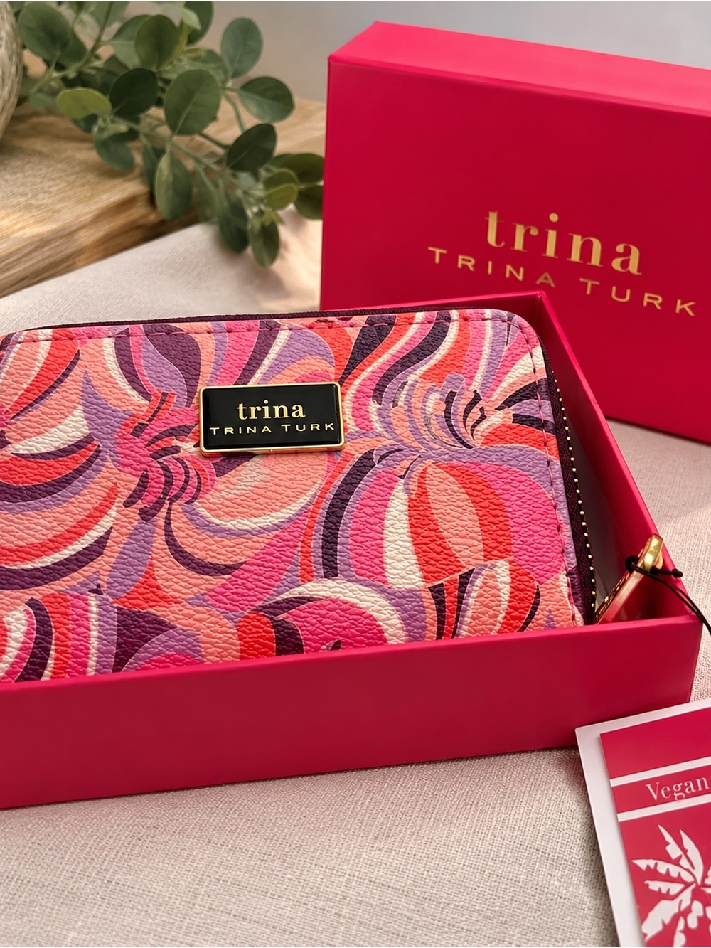 Trina Turk Sea Anemone Vegan Leather Zip-Around Wallet (BN1 ov)